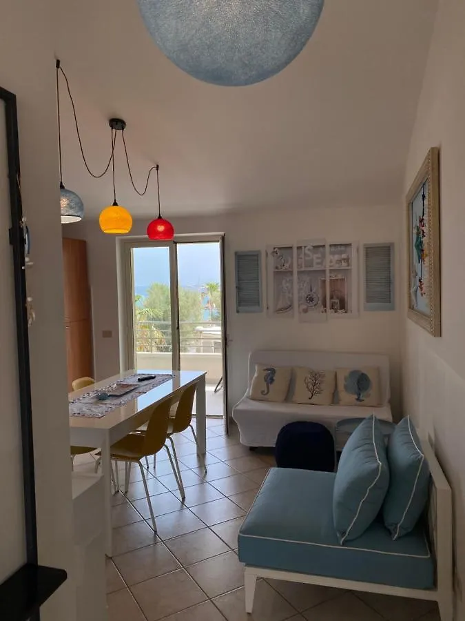 Apartment Casa Vacanze La Balena2 Capo d'Orlando