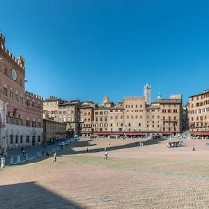 mimosa-loft-elegante-con-terrazza-nel-centro-di-siena.it-tuscanyhotel.com/